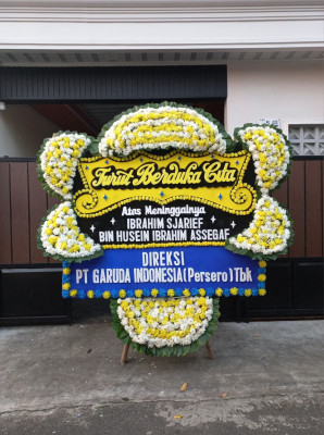 Papan Bunga Duka di Teluk Meranti
